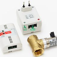 Максимальную безопасность газифицируемого помещения гарантирует автоматический сигнализатор загазованности и электромагнитный клапан, работающие синхронизировано